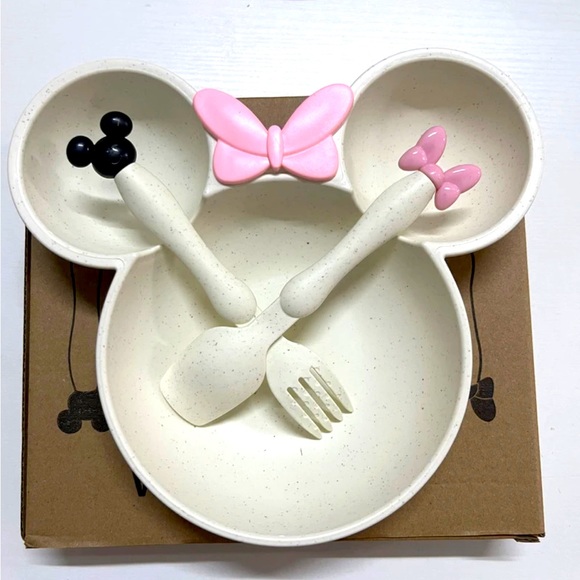 Other - New 3 Piece Minnie Mouse Plate Set
